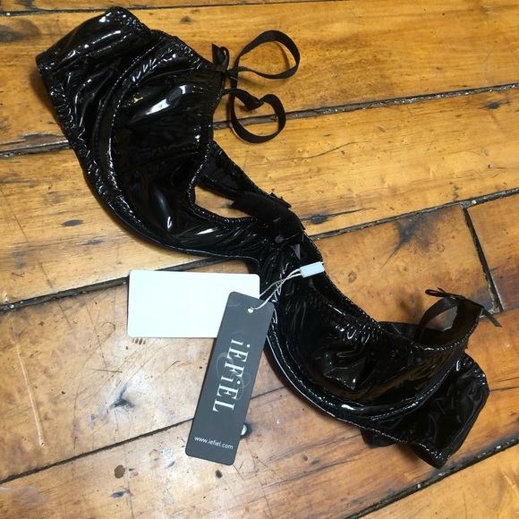 Patent Leather Balconette bra, size L/29” C and S/26” A. - Picture 8 of 12